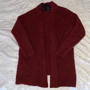 FOREVER 21 Knit Cardigan in Burgundy. Size Small.
